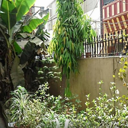 Ishan Paying Guest House Varanasi Exterior foto